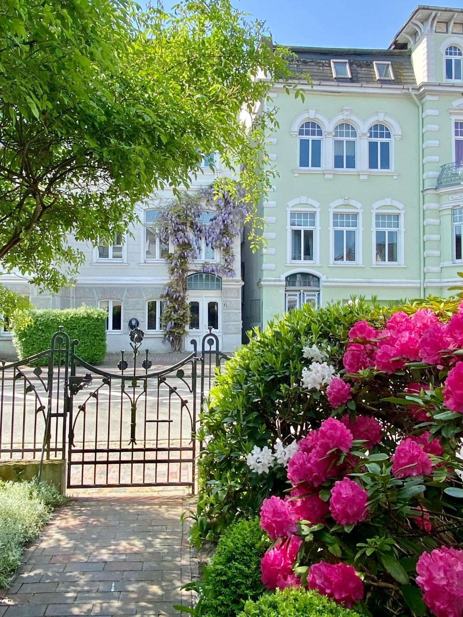 Ruhige Wohnung In Zentral Gelegener Gruenderzeitvilla Oldenburg Dış mekan fotoğraf